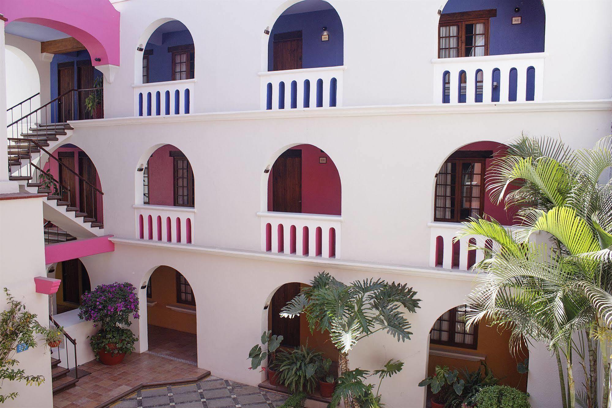 Hotel Trebol Oaxaca Εξωτερικό φωτογραφία